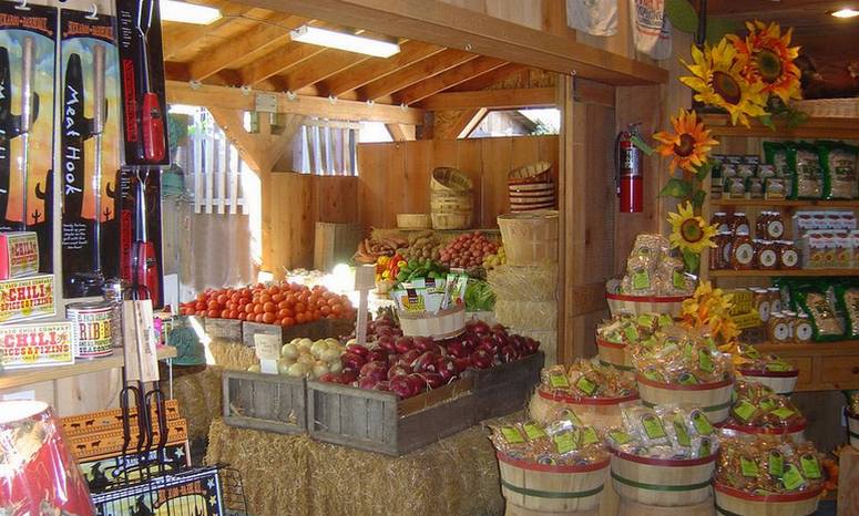 Avila Valley Barn