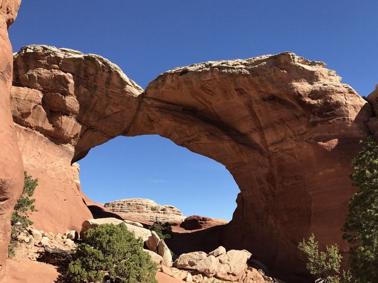 Broken Arch Utah