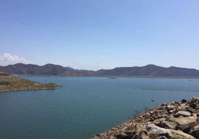 Diamond Valley Lake Shore Fishing Area