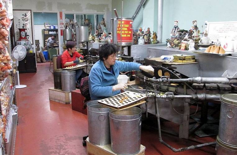 Golden Gate Fortune Cookie Factory