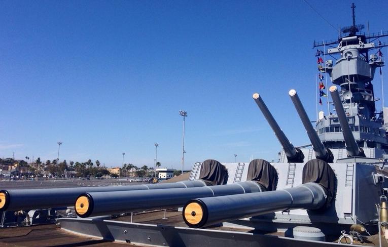 USS Iowa San Pedro