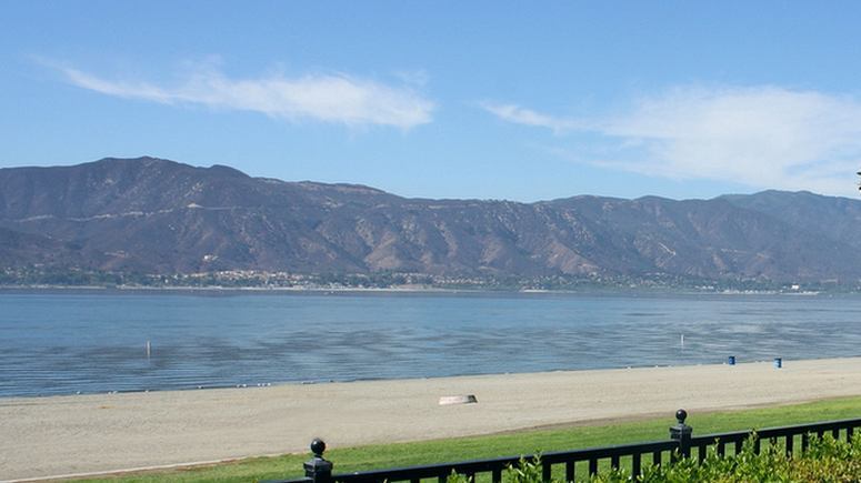 Lake Elsinore Public Beach Elm Grove Beach