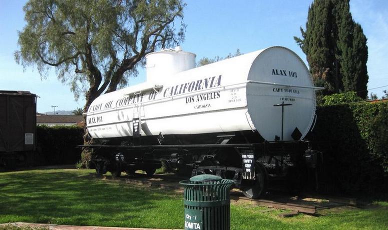 Lomita Railway Museum Union Oil tank car