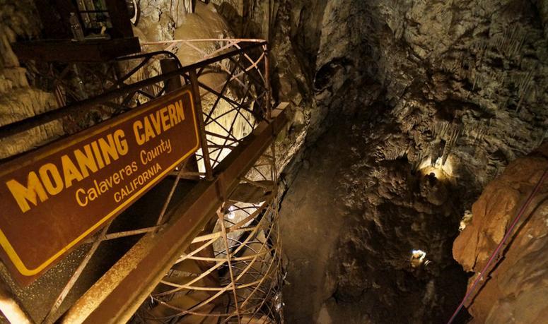 Black Chasm Cavern Adventure Park