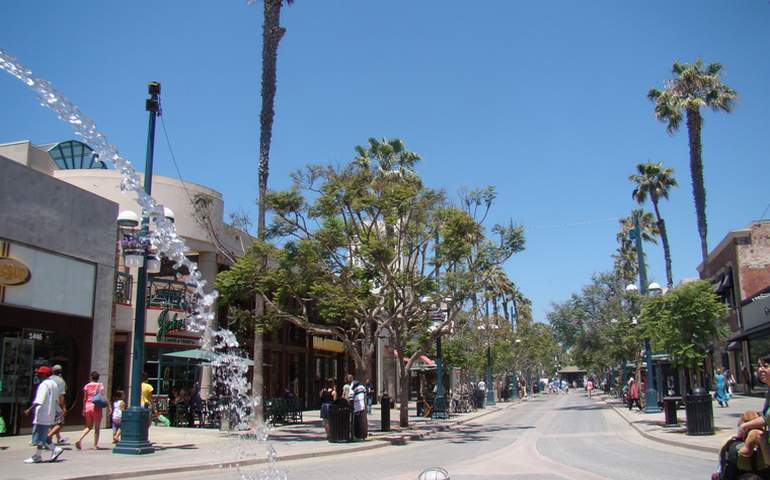 Third Street Promenade