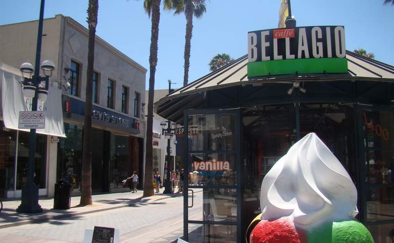 Third Street Promenade